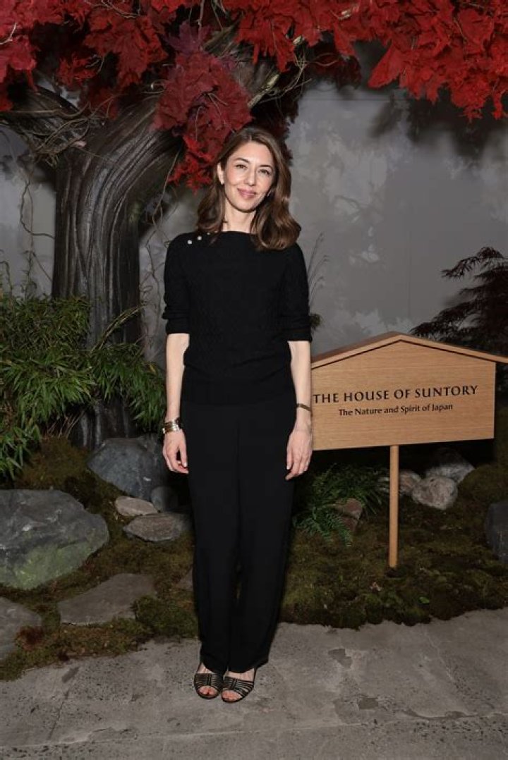 
Alicia Coppola Height, Weight, Net Worth, Age, Birthday, Wikipedia, Who, Nationality, Biography 