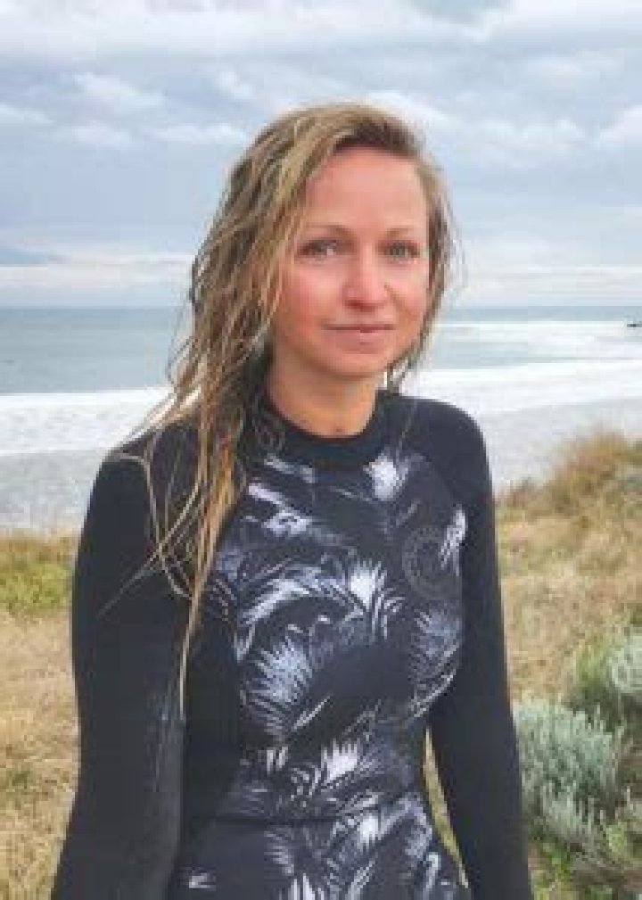 Ashleigh Ball Height, Weight, Net Worth, Age, Birthday, Wikipedia, Who, Instagram, Biography