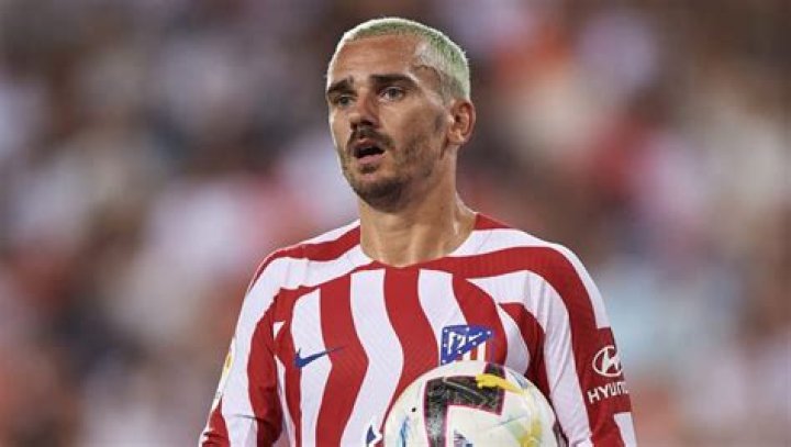 
Barcelona ‘Seeking Legal Advice’ Over Antoine Griezmann Loan Deal 