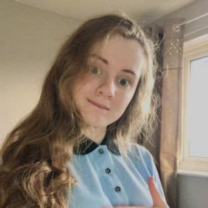 
CandyEvie Net Worth, Age, Birthday, Wikipedia, Who, Nationality, Biography 