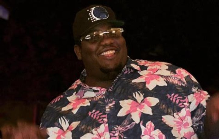 
Comedian Teddy Ray died in apparent drowning, body found in pool by maintenance worker 
