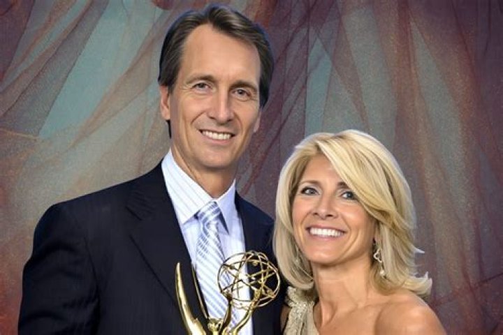 
Cris Collinsworth is Married to Wife Holly Bankemper since 1989 