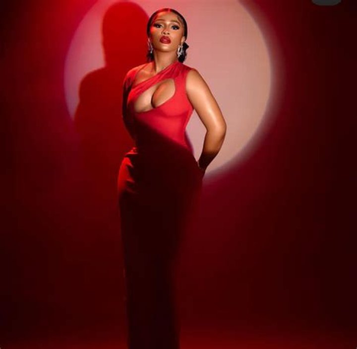 
Destiny Etiko, Angel Smith And Others React As Mercy Eke Shares A Beautiful Photo Of Herself On IG. 