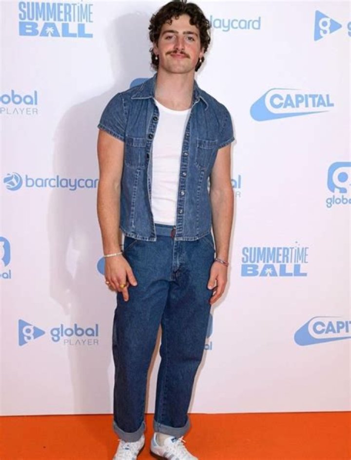 Doug Benson Height, Weight, Net Worth, Age, Birthday, Wikipedia, Who, Instagram, Biography