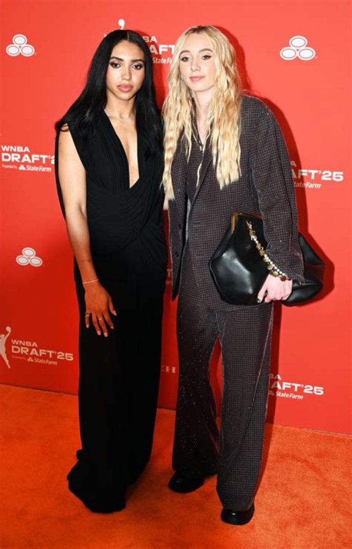 Eagles Anthony Harris Is Dating Girlfriend Paige Bieker As She Talks About Him To Carton & Roberts on WAG Wednesday