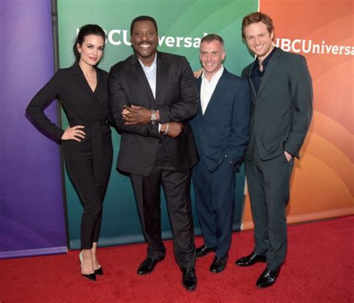 
Eamonn Walker Height, Weight, Net Worth, Age, Birthday, Wikipedia, Who, Nationality, Biography 