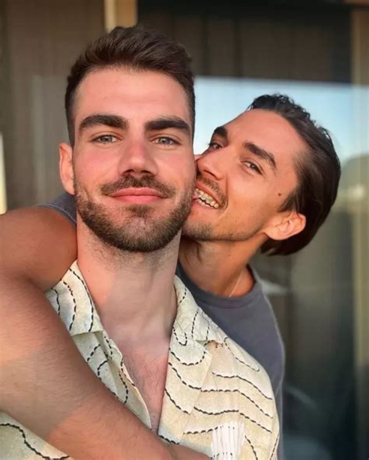 
Emil Rengle Height, Age, Girlfriend, Biography, Wiki, Net Worth 