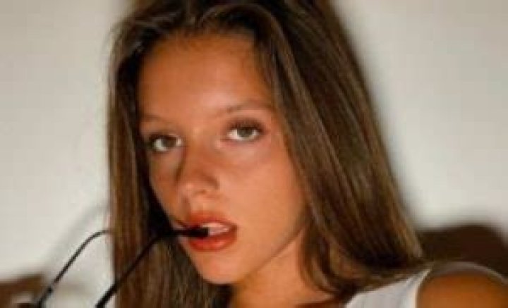 Eve Naswakya Height, Weight, Net Worth, Age, Birthday, Wikipedia, Who, Instagram, Biography