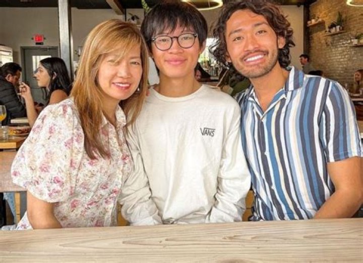 
Hai Giang Height, Weight, Net Worth, Age, Birthday, Wikipedia, Who, Nationality, Biography 