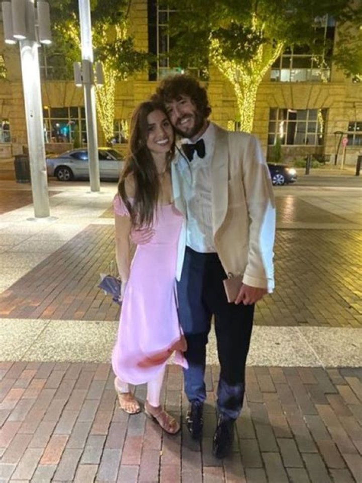 Is Lil Dicky Gay? Is He Married? Who His Partner!