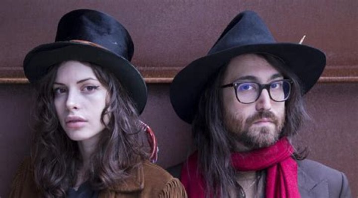 Is Sean Lennon Married? Bio, Relationship, Vegan, Ethnicity