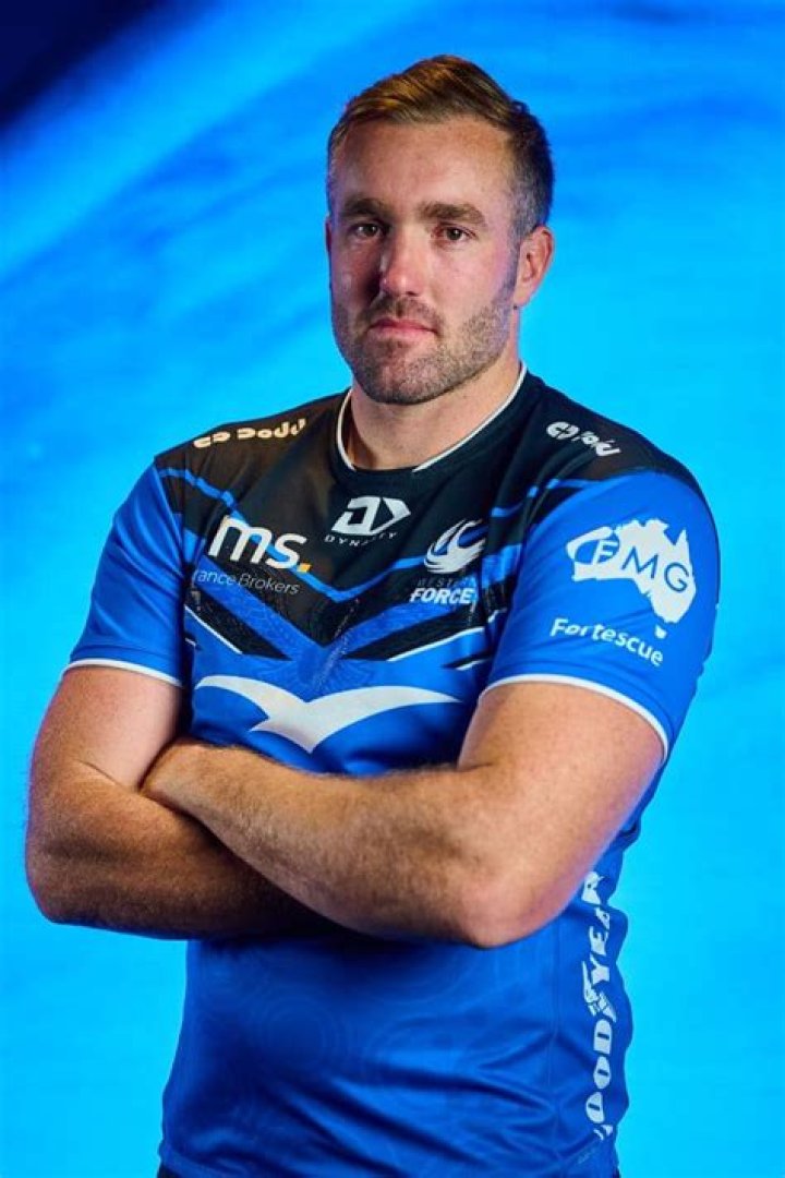 
Izack Rodda Height, Weight, Net Worth, Age, Birthday, Wikipedia, Who, Nationality, Biography 