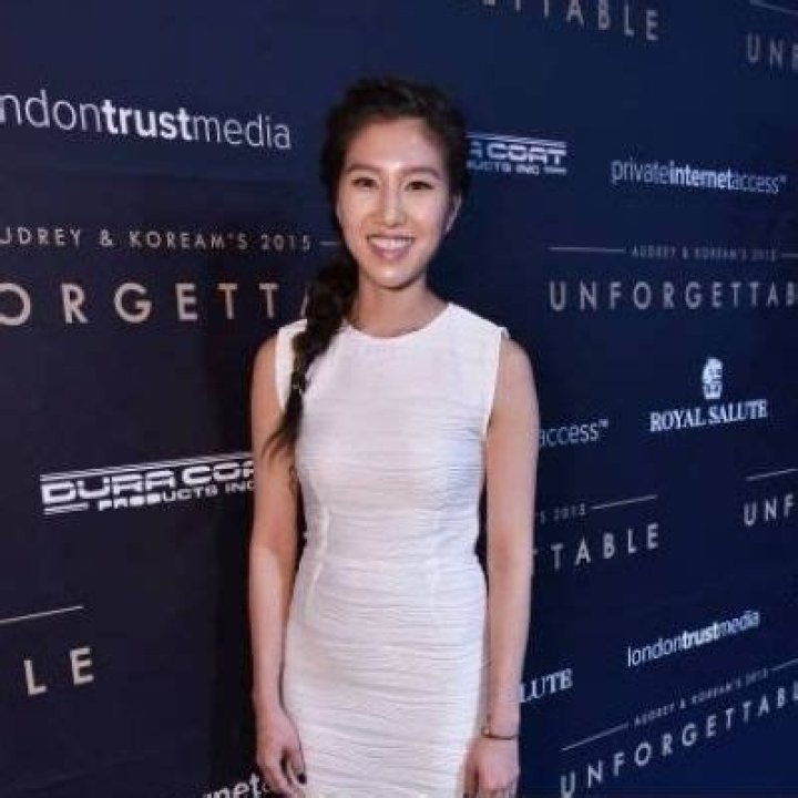 Joana Pak Height, Weight, Net Worth, Age, Birthday, Wikipedia, Who, Instagram, Biography