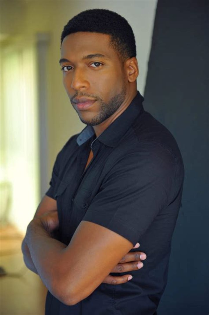 Jocko Sims (The Resident) Net Worth, Wife, Family, Biography