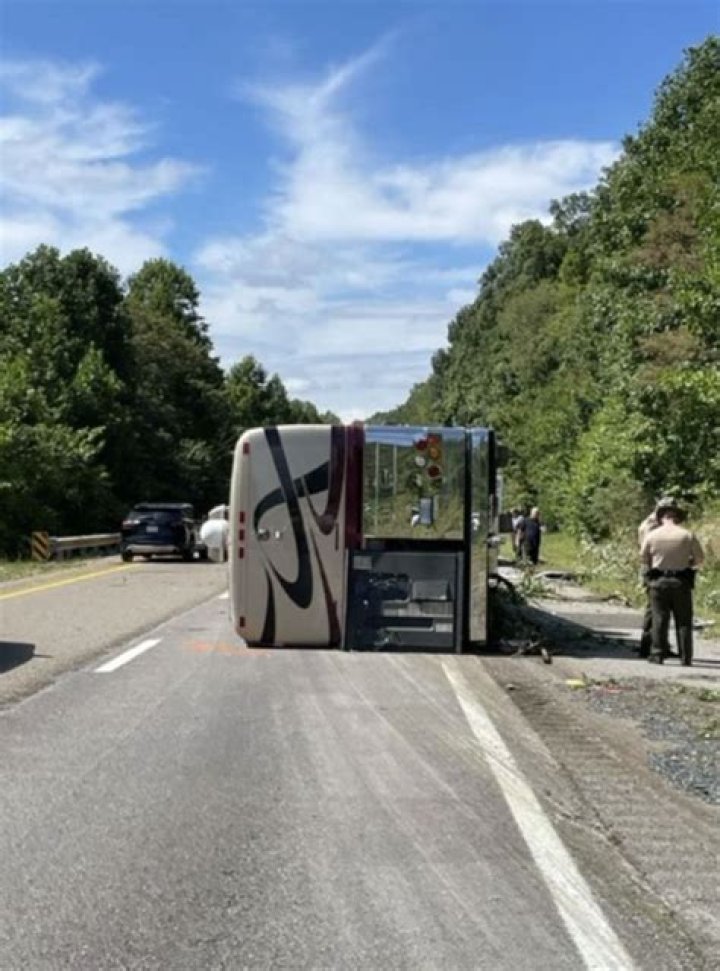 
John Michael Montgomery Bus Accident CCTV Footage Video What Happened To Him? 