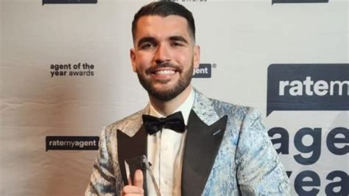 
Josh Tesolin Age, Birthday, Wikipedia, Who, Nationality, Biography 