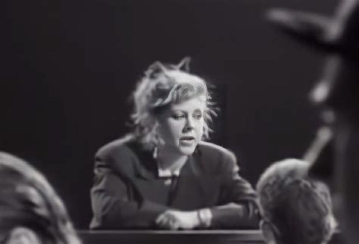 
Kirsty Maccoll Cause of Death, How did Kirsty Maccoll Die? 