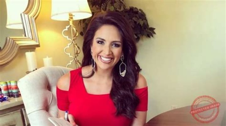 
Kristi Capel Height, Weight, Net Worth, Age, Birthday, Wikipedia, Who, Nationality, Biography 