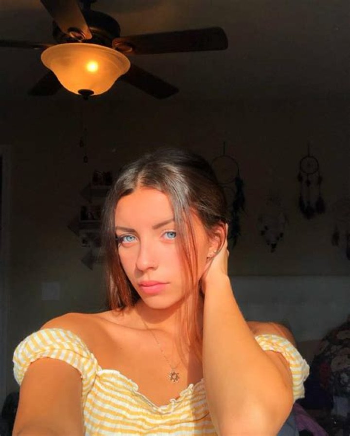 
Leilianna Solis Height, Weight, Net Worth, Age, Wiki, Who, Instagram, Biography 