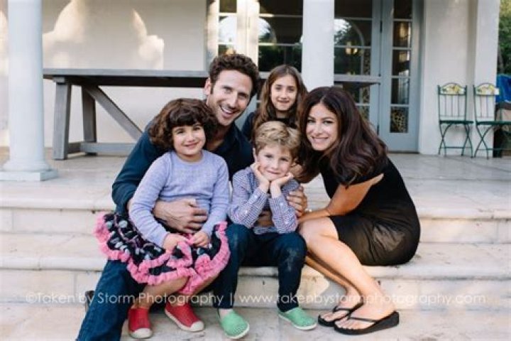 Mark Feuerstein Wife Dana Klein Has A Happy Family With Parents And Three Children