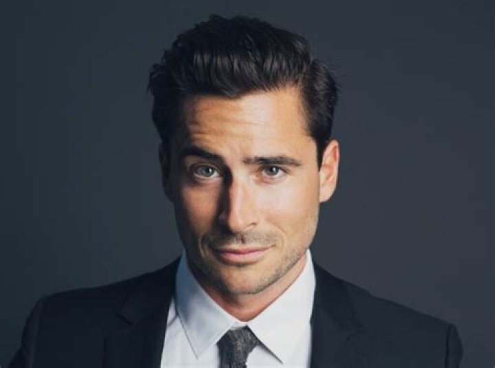 Olivier Renaud Height, Weight, Net Worth, Age, Birthday, Wikipedia, Who, Nationality, Biography