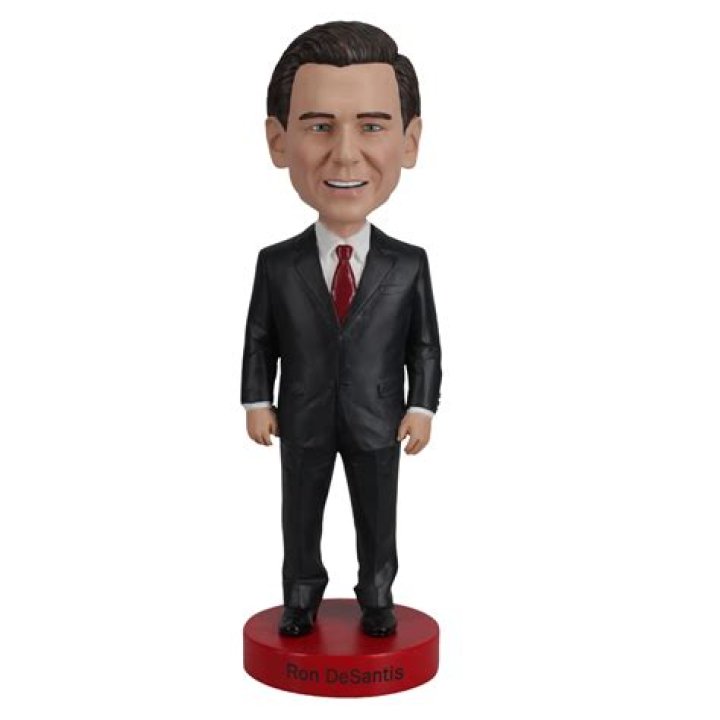 
“Ozempic’s a hellava drug”: Ron DeSantis bobblehead video sparks hilarious reactions online 