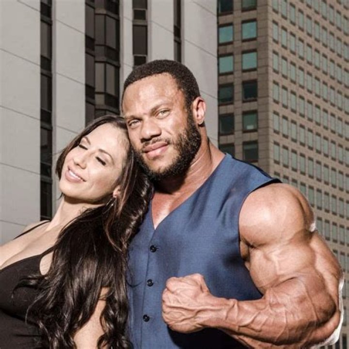 Phil Heath is Married to Wife: Shurie Cremona. Kids.