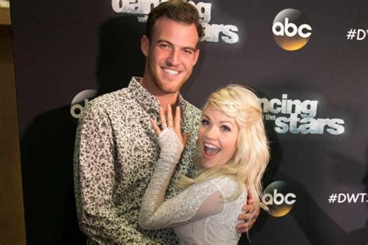 
Pregnant Witney Carson Reveals Sex of Baby No. 2 with Husband Carson McAllister: ‘Second Blessing’ 