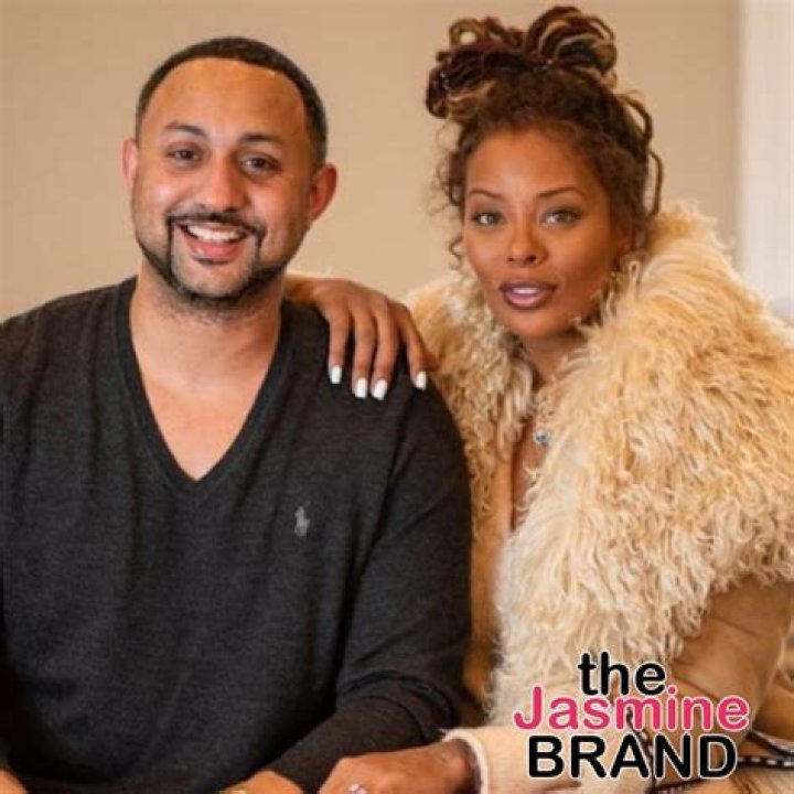 
‘RHOA’ Alum Eva Marcille Files for Divorce from Husband Michael Sterling 