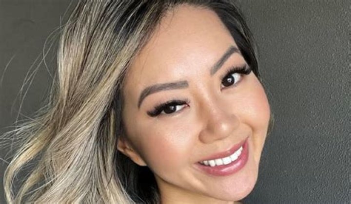 
Selina Chhaur Height, Weight, Net Worth, Age, Birthday, Wikipedia, Who, Nationality, Biography 