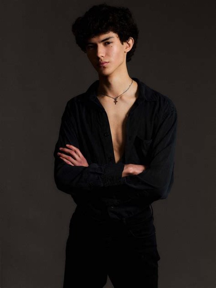 Tom Brooks Height, Weight, Net Worth, Age, Birthday, Wikipedia, Who, Nationality, Biography