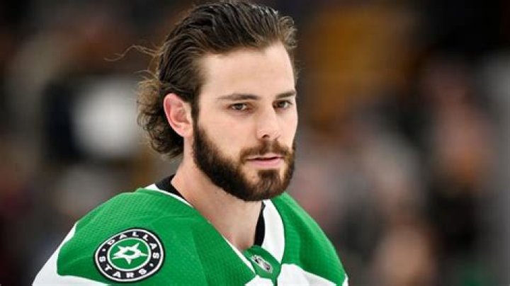 
Tyler Seguin Height, Weight, Net Worth, Age, Birthday, Wikipedia, Who, Nationality, Biography 