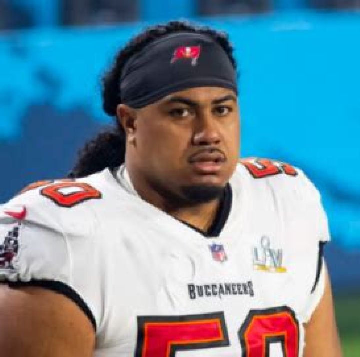 Vita Vea Height, Weight, Net Worth, Age, Birthday, Wikipedia, Who, Nationality, Biography
