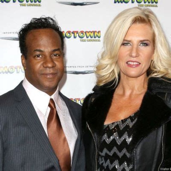 
Wendy Gaye Filed A Domestic Violence Restraining Order Against Her Husband Marvin Gaye III 