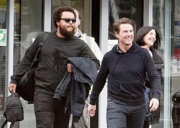 Who Are Connor Cruise Biological Parents? Net Worth And Girlfriend