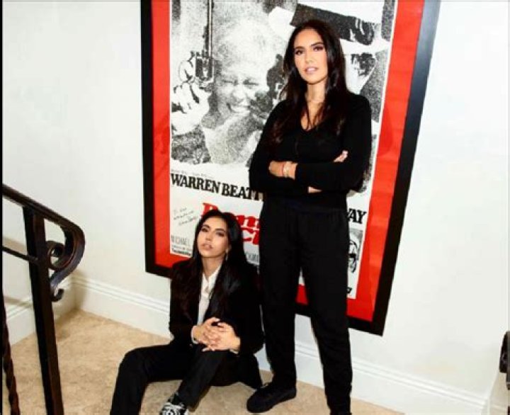 
Who Are Noor Alfallah Parents? Ethnicity And Siblings Revealed 